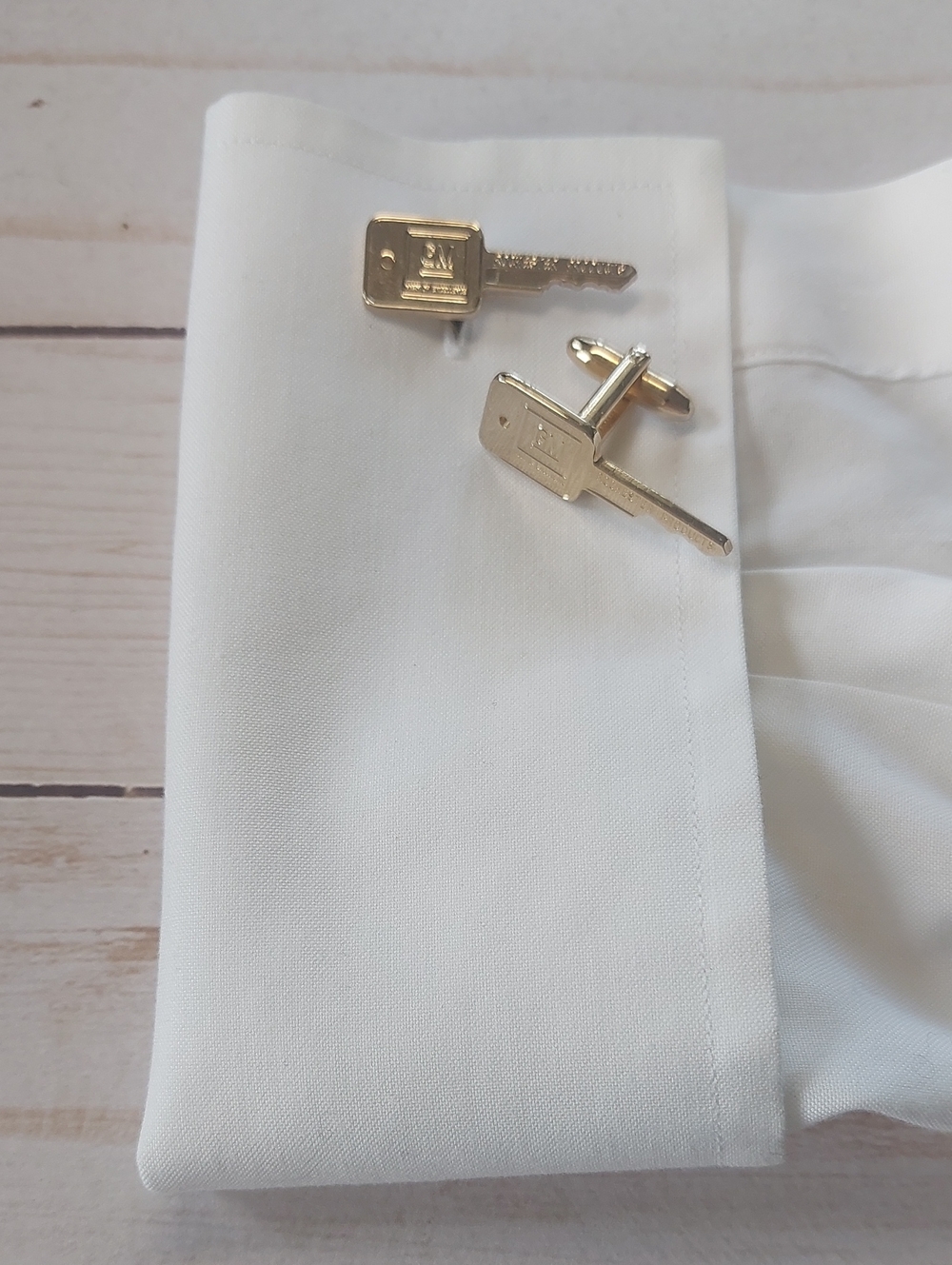 Gold GM Key-Shaped Rochester Products Cufflinks - Men Accessories
